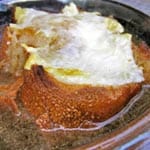Skinny Slow Cooker Beef French Onion Soup