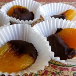 Chocolate Dipped Apricots