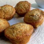 Skinny Kiwifruit Muffins