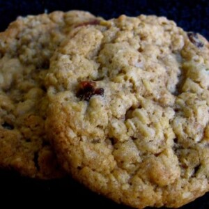 Oatmeal Raisin Cookies