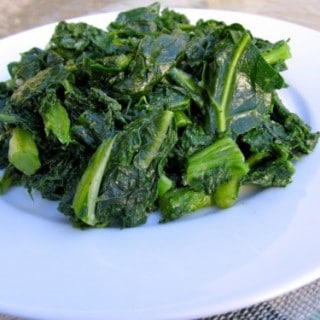 southern style spicy vegetarian collard greens