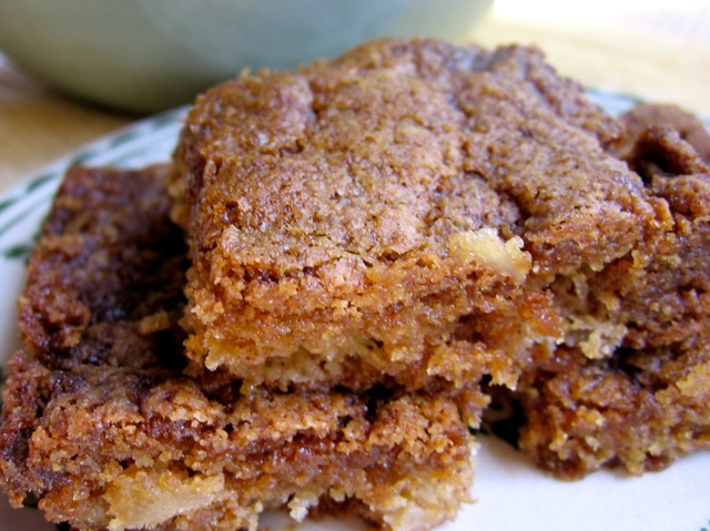 Stack of Skinny Apple Bars on small plate.