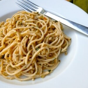 Lighter Spaghetti & Clam Sauce