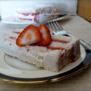 Light Frozen Strawberry Layer Cake