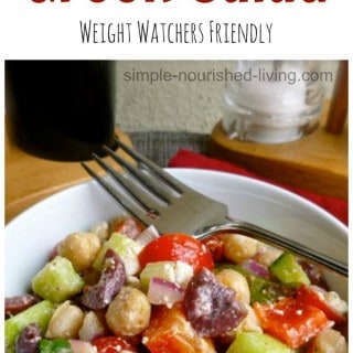 Healthy Lunch Ideas for Weight Loss: Skinny Chopped Greek Salad