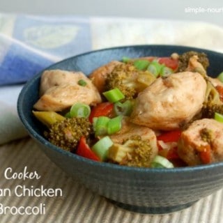 Slow Cooker Szechuan Chicken and Broccoli Blue Japanese Bowl