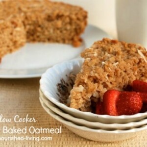Slow Cooker Coconut Baked Oatmeal