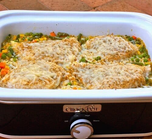 https://simple-nourished-living.com/wp-content/uploads/2014/06/low-fat-slow-cooker-cheesy-chicken-rice-casserole-500x457.jpg