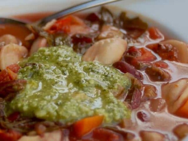 Weight Watchers Friendly Slow Cooker Vegetarian Minestrone Soup - 5 SmartPoints