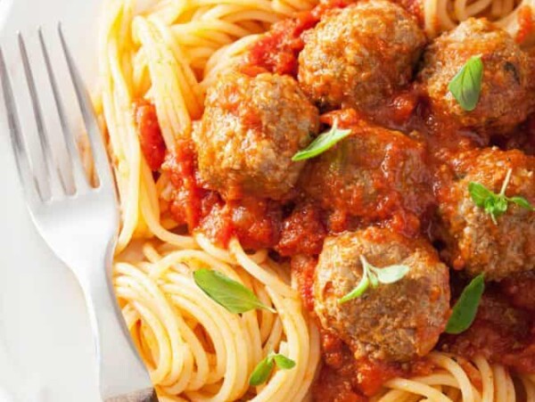 Weight Watchers Spaghetti and Chicken Meatballs