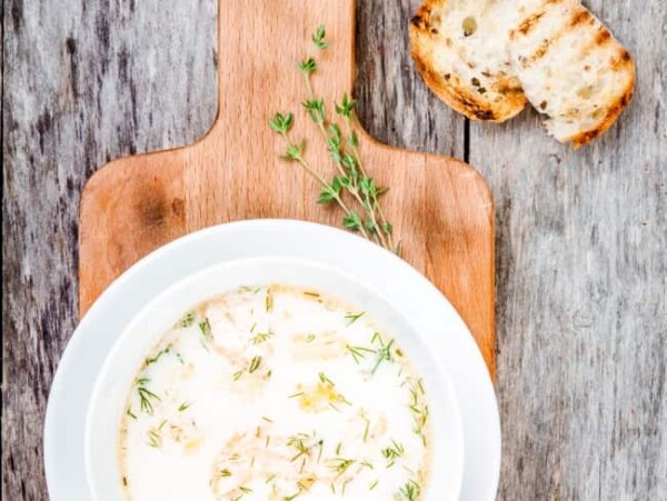 Skinny Slow Cooker Smoked Salmon Potato Leek Soup - 4 Weight Watchers SmartPoints