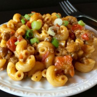 white plate with skinny cheeseburger pasta skillet