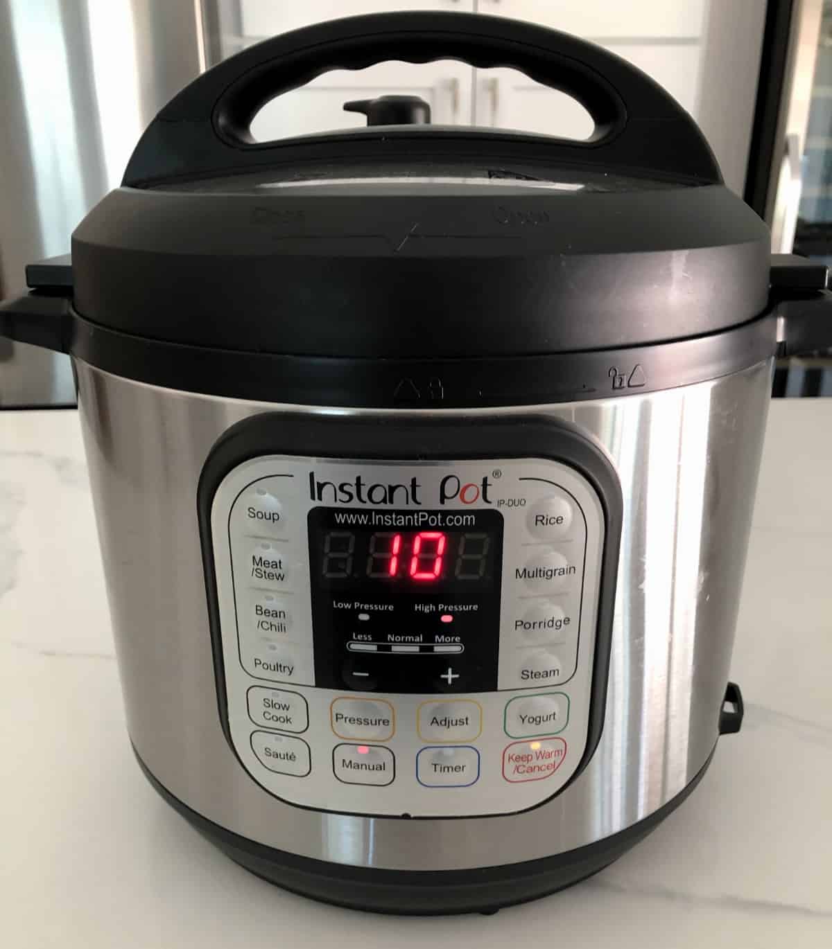InstantPot showing 10 minutes on High pressure.
