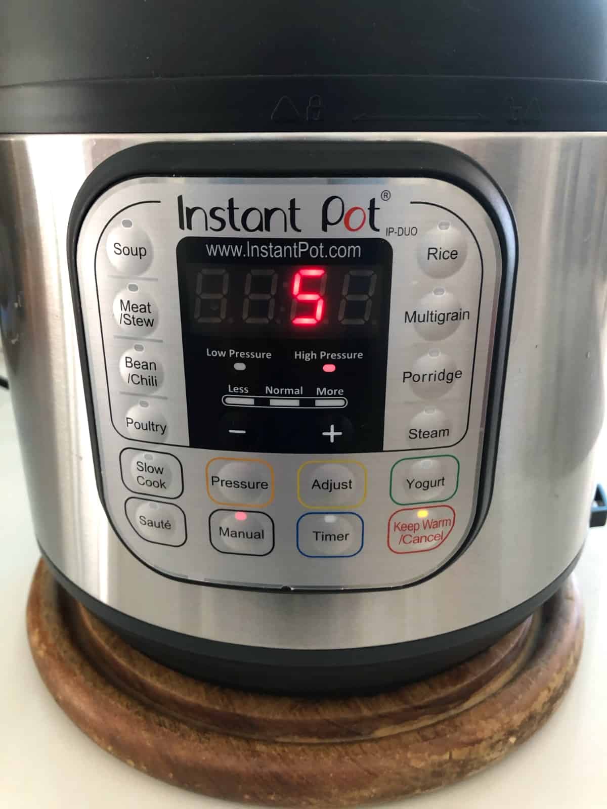 InstantPot set to 5 minutes on HIGH pressure