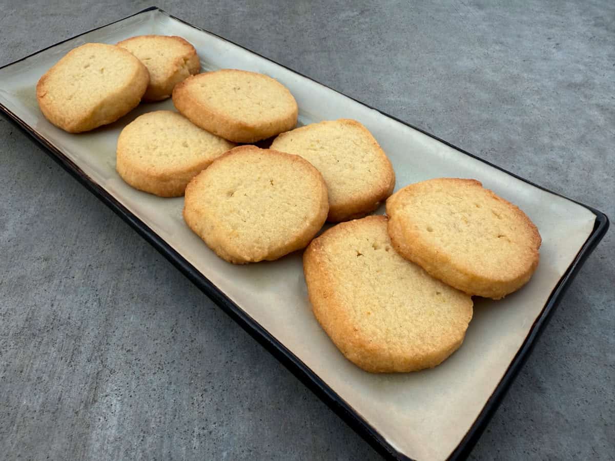 Sugar-Free Lemon Shortbread Cookies on serving platter.